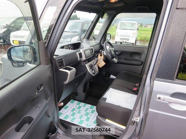 Daihatsu WAKE 2016-01 345645-5