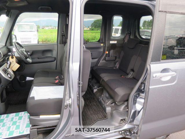 Daihatsu WAKE 2016-01 345645-6