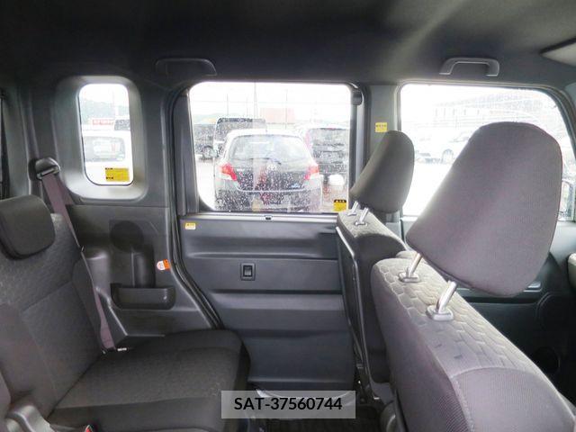 Daihatsu WAKE 2016-01 345645-10