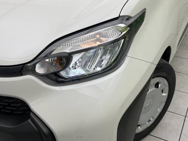 Toyota SIENTA 2022-12 14484-12
