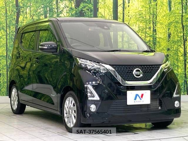 Nissan DAYZ 2019-10 353323-17