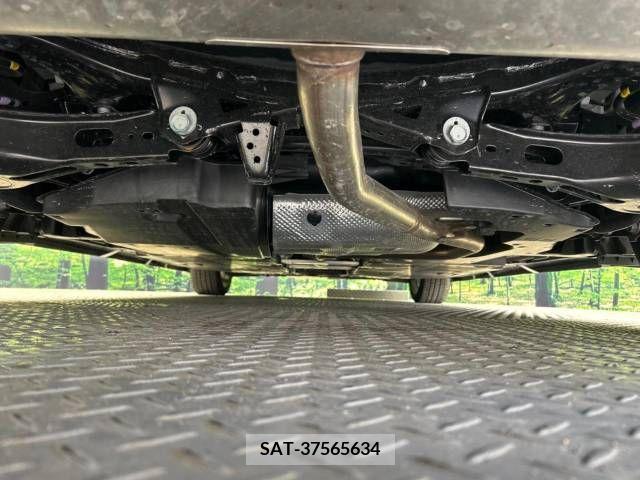 Toyota PRIUS 2023-11 366361-19