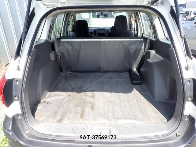Nissan AD VAN 2016-12 387355-7