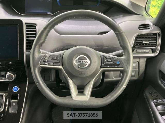Nissan SERENA 2020-10 393871-13