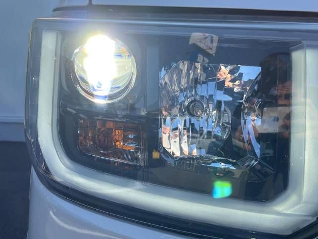Daihatsu WAKE 2017-03 187972-12