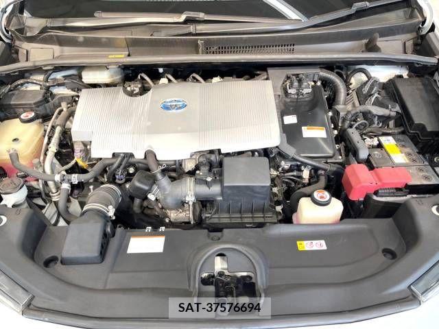 Toyota PRIUS 2017-03 282135-18