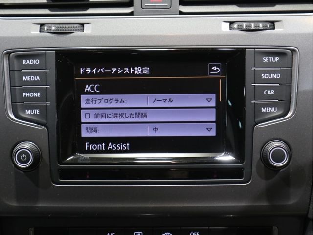 VolksWagen GOLF 2014-03 26829-12