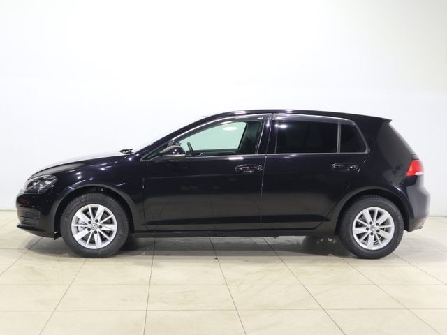 VolksWagen GOLF 2014-03 26829-4