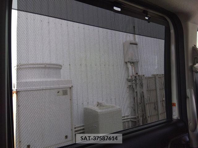 Suzuki SPACIA 2019-10 385601-22