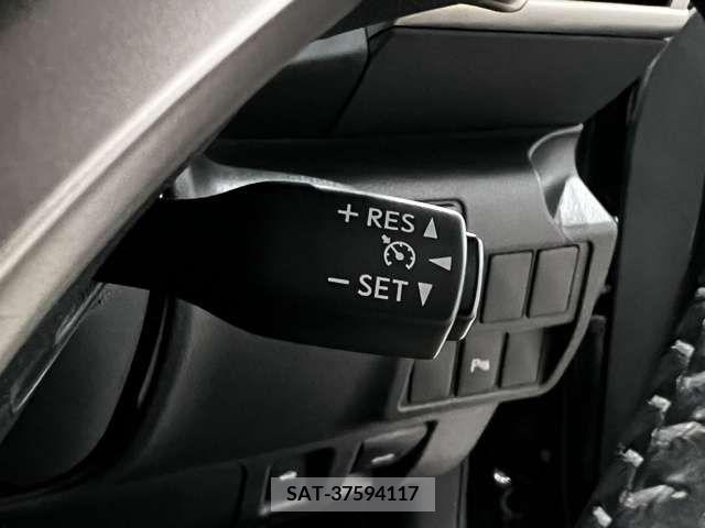 Lexus IS 2013-09 391853-16