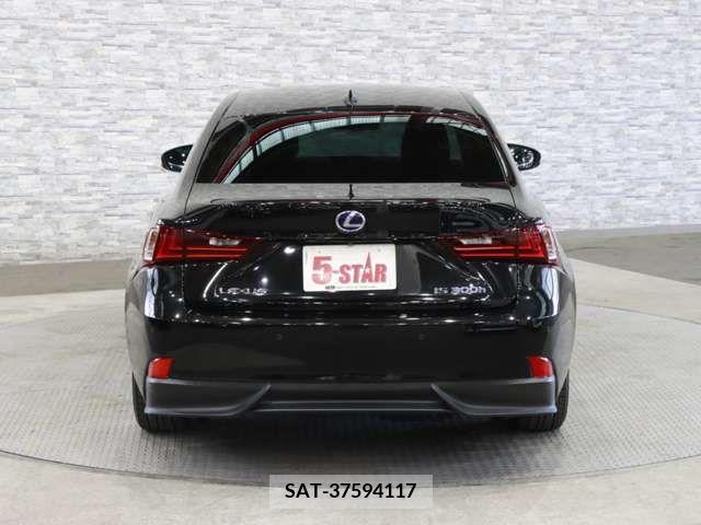 Lexus IS 2013-09 391853-8