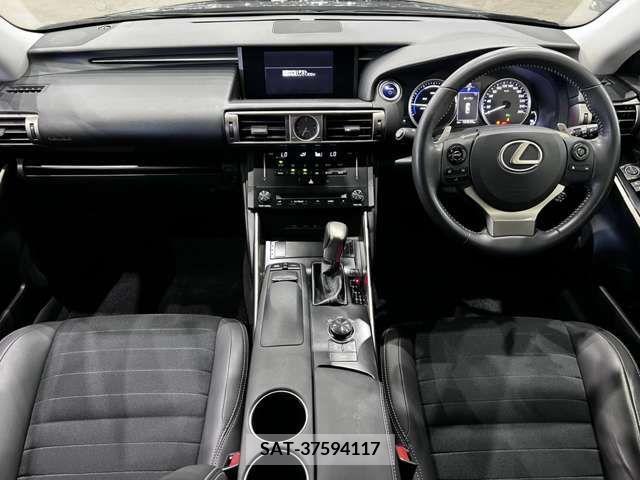 Lexus IS 2013-09 391853-13