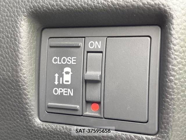 Honda N BOX CUSTOM 2018-08 278926-5