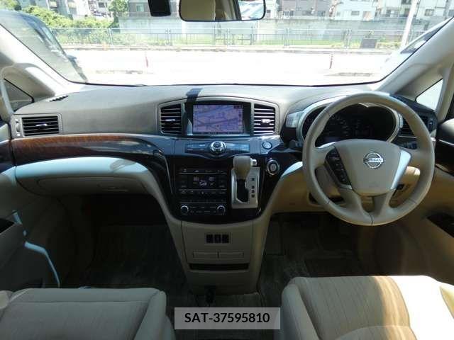 Nissan ELGRAND 2012-01 359721-1