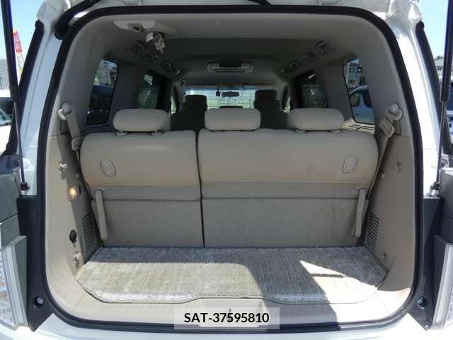 Nissan ELGRAND 2012-01 359721-27