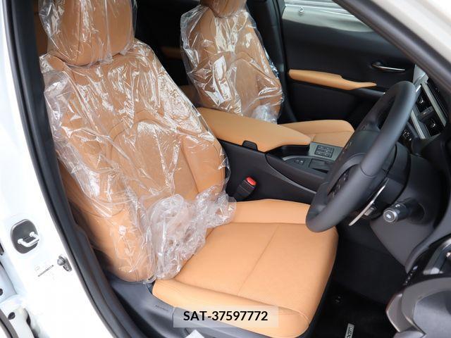 Lexus UX 2023-09 275929-8
