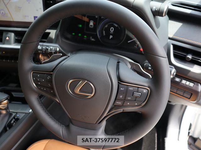 Lexus UX 2023-09 275929-12