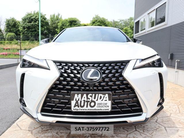 Lexus UX 2023-09 275929-1