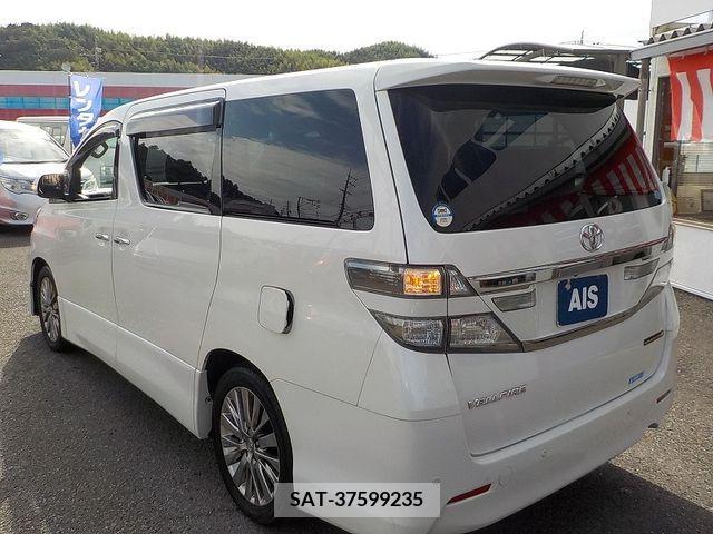 Toyota VELLFIRE 2014-01 369676-2