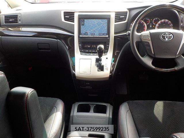 Toyota VELLFIRE 2014-01 369676-1