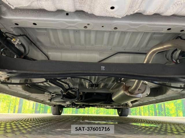 Honda N BOX CUSTOM 2017-09 364854-17