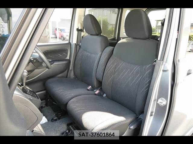 Mitsubishi EK SPACE 2017-06 346565-9