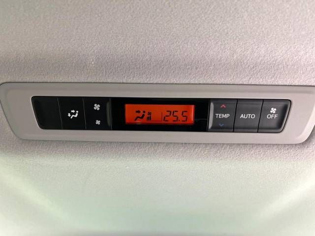 Toyota VOXY 2015-07 26895-5