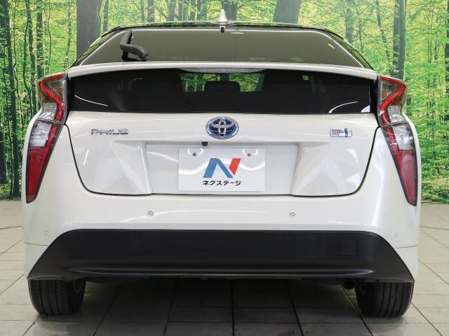 Toyota PRIUS 2018-08 187897-15