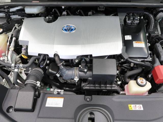 Toyota PRIUS 2018-08 187897-18