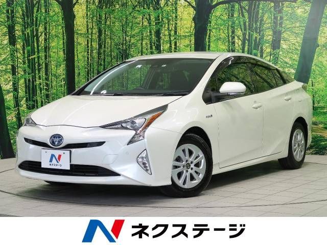 Toyota PRIUS 2018-08 187897-0