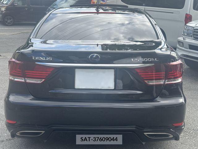 Lexus LS 2016-03 201755-4