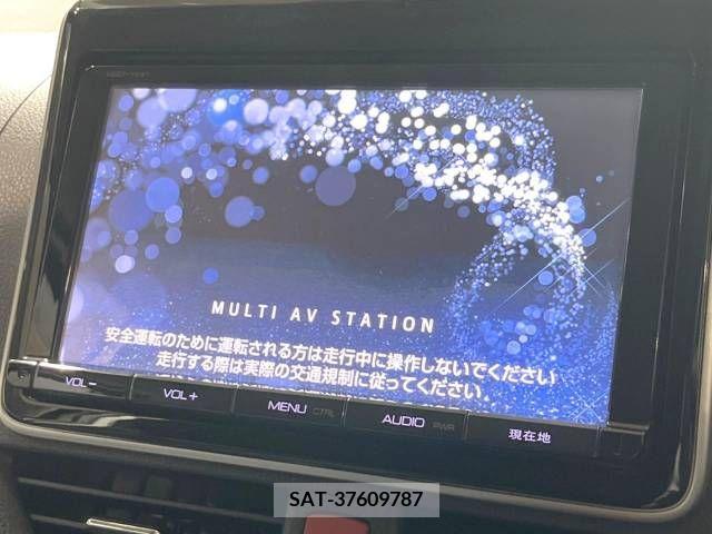 Toyota VOXY 2015-03 395003-2