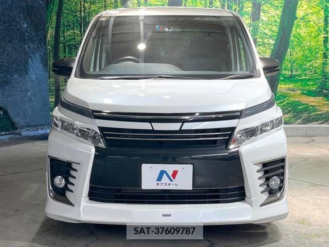 Toyota VOXY 2015-03 395003-15