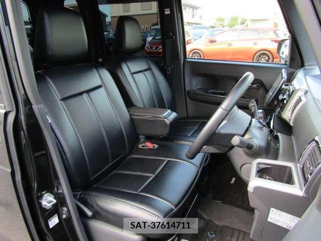 Daihatsu WAKE 2020-07 371071-4