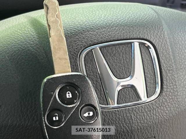 Honda FREED 2009-07 381027-7