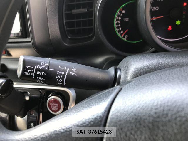 Honda N BOX 2016-04 214908-20