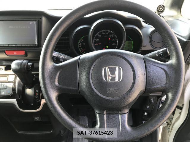 Honda N BOX 2016-04 214908-16