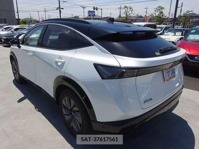 Nissan Ariya 2023-05 260672-2