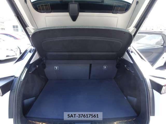 Nissan Ariya 2023-05 260672-1