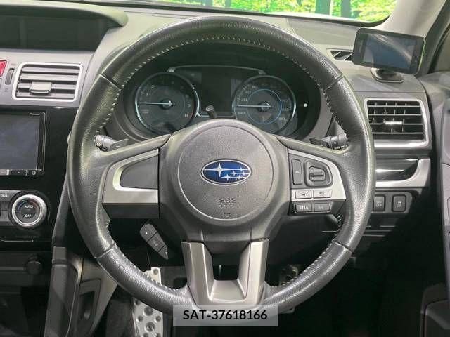 Subaru FORESTER 2015-11 232524-12