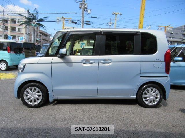 Honda N BOX 2018-01 307162-4