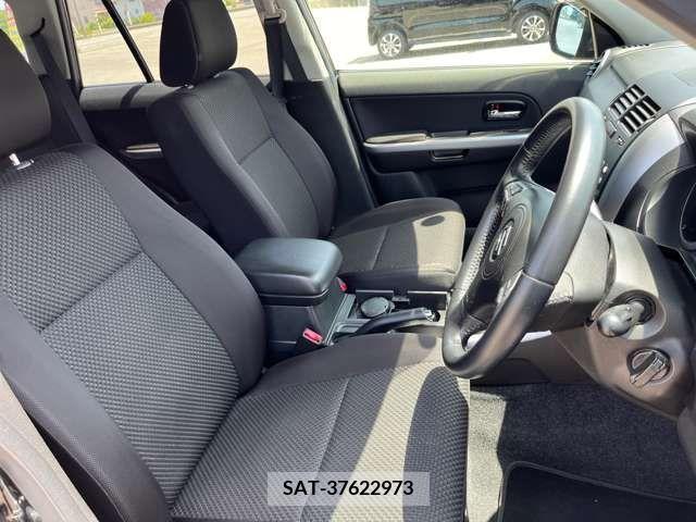 Suzuki ESCUDO 2010-02 327798-9