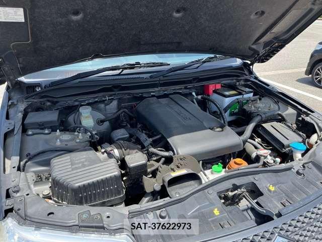Suzuki ESCUDO 2010-02 327798-8