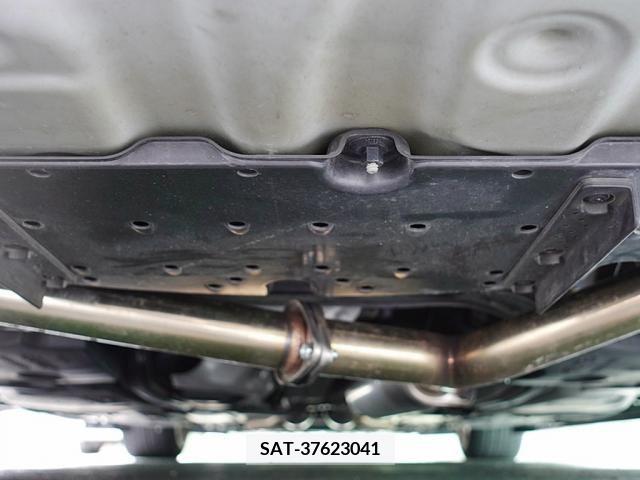 Toyota MARK X 2019-12 380135-29
