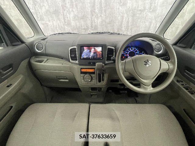 Suzuki SPACIA 2014-04 211867-1