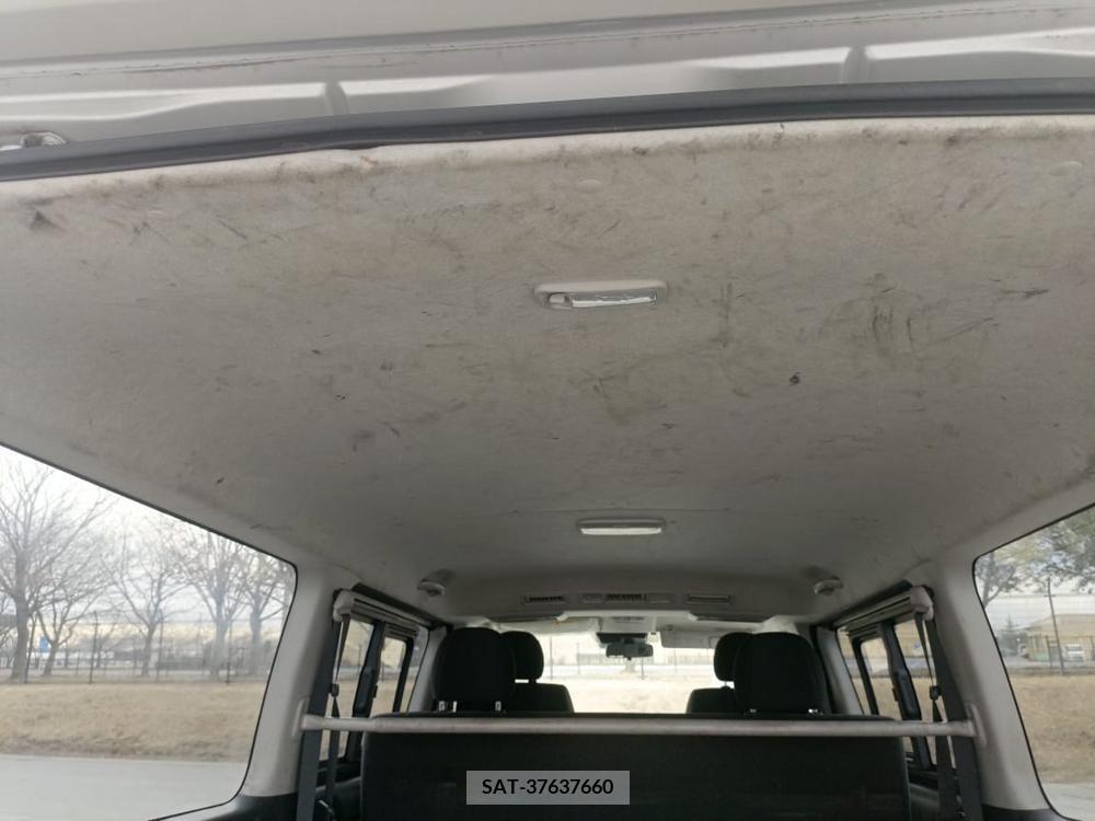 Toyota HIACE VAN 2017-12 334589-19