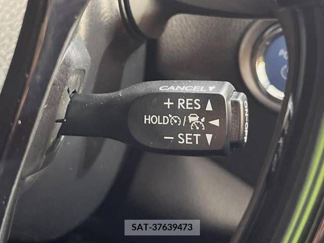 Toyota C-HR 2018-11 295335-5