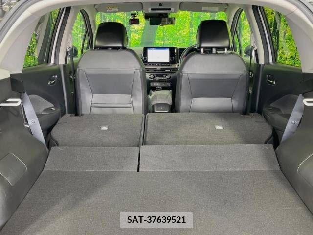 Nissan AURA 2022-03 246682-10