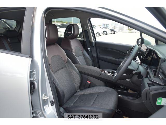 Nissan AURA 2023-07 356674-17