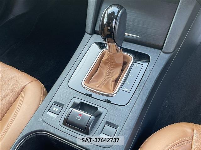 Subaru LEGACY B4 2017-01 213341-11